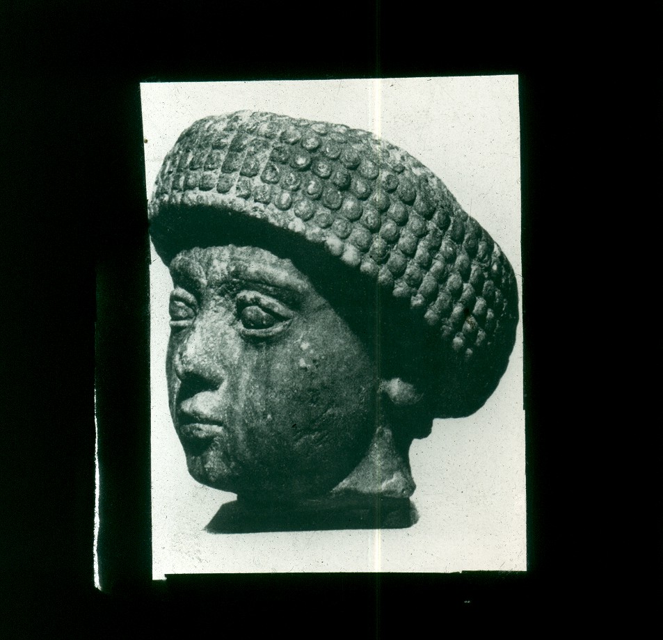 estatua a